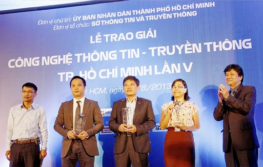 Giai-CNTT5_1.jpg Giai-CNTT5_1.jpg