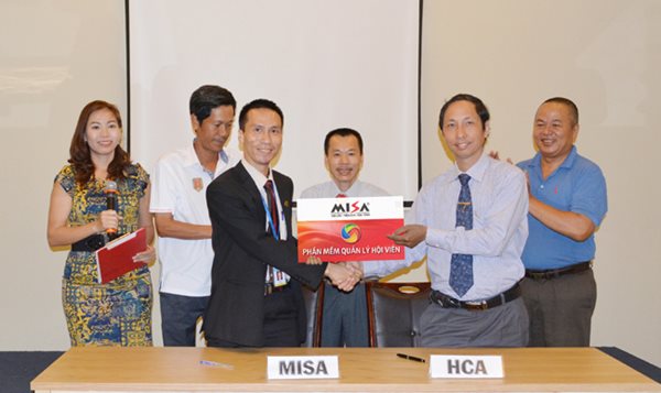misa-ky-ket-tai-tro-phan-mem-quan-ly-hoi-vien-voi-hoi-tin-hoc-tphcm-4.jpg misa-ky-ket-tai-tro-phan-mem-quan-ly-hoi-vien-voi-hoi-tin-hoc-tphcm-4.jpg