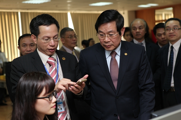 bo-truong-bo-tttt-chuc-tet-misa-2.jpg bo-truong-bo-tttt-chuc-tet-misa-2.jpg